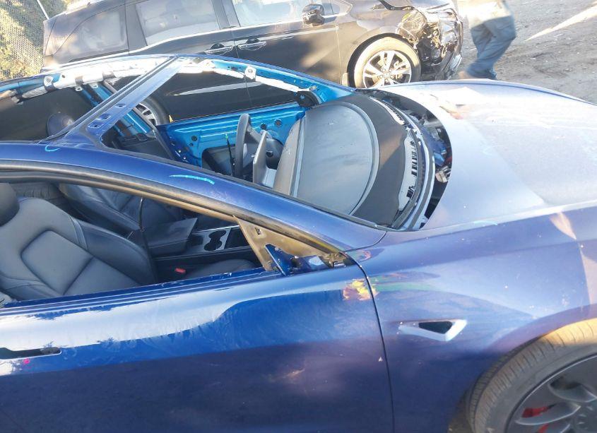 Photo 21 of 2021 Tesla Model 3 PERFORMANCE DUAL MOTOR ALL-WHEEL DRIVE (VIN 5YJ3E1EC2MF063373)