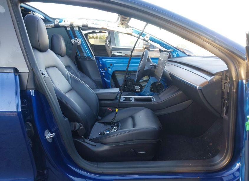 Photo 5 of 2021 Tesla Model 3 PERFORMANCE DUAL MOTOR ALL-WHEEL DRIVE (VIN 5YJ3E1EC2MF063373)