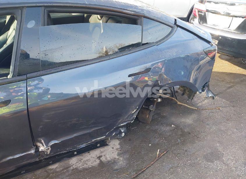 Photo 10 of 2022 Tesla Model 3 PERFORMANCE DUAL MOTOR ALL-WHEEL DRIVE (VIN 5YJ3E1EC2NF273764)