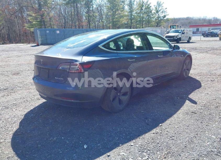 Photo 4 of 2020 Tesla Model 3 PERFORMANCE DUAL MOTOR ALL-WHEEL DRIVE (VIN 5YJ3E1EC5LF586238)