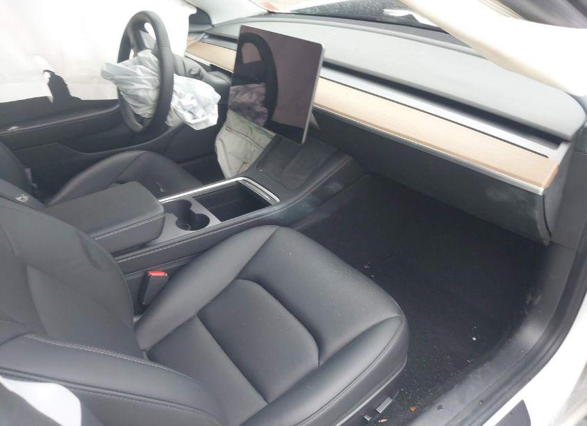 Photo 5 of 2021 Tesla Model 3 PERFORMANCE DUAL MOTOR ALL-WHEEL DRIVE (VIN 5YJ3E1EC6MF991056)