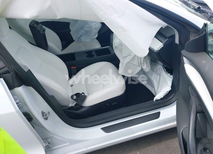 Photo 5 of 2022 Tesla Model 3 PERFORMANCE DUAL MOTOR ALL-WHEEL DRIVE (VIN 5YJ3E1EC6NF111958)