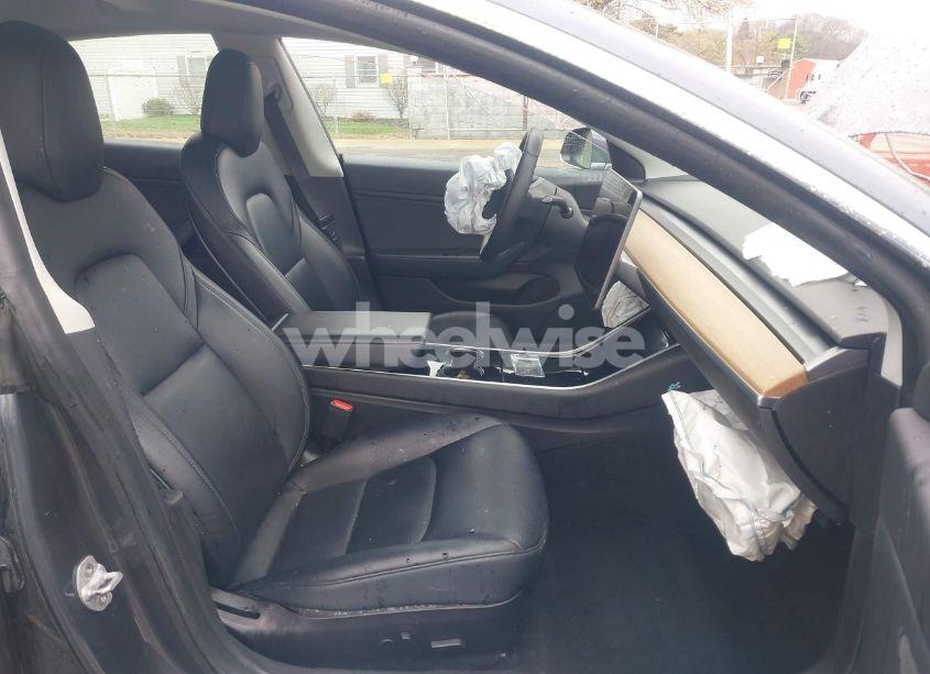 Photo 5 of 2020 Tesla Model 3 PERFORMANCE DUAL MOTOR ALL-WHEEL DRIVE (VIN 5YJ3E1EC9LF601713)