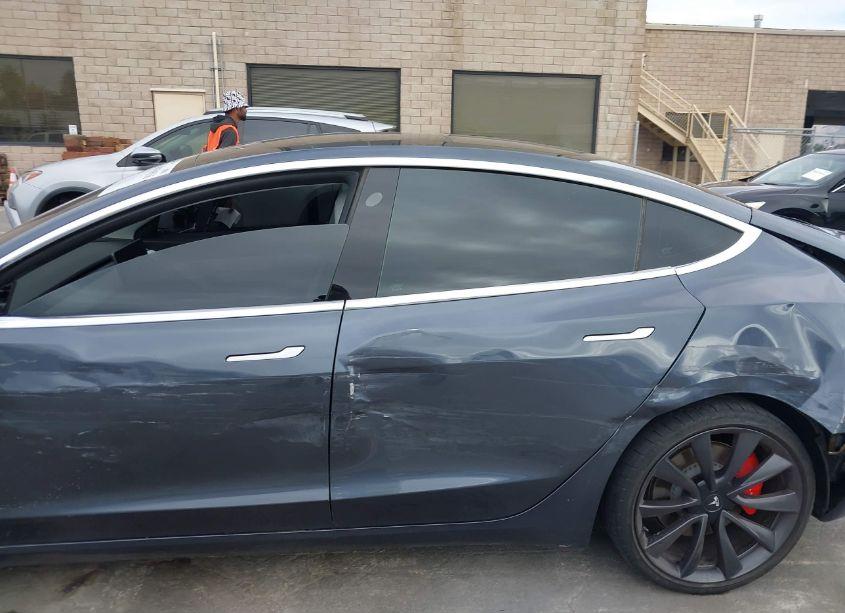 Photo 14 of 2020 Tesla Model 3 PERFORMANCE DUAL MOTOR ALL-WHEEL DRIVE (VIN 5YJ3E1EC9LF641774)