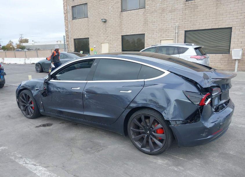 Photo 3 of 2020 Tesla Model 3 PERFORMANCE DUAL MOTOR ALL-WHEEL DRIVE (VIN 5YJ3E1EC9LF641774)