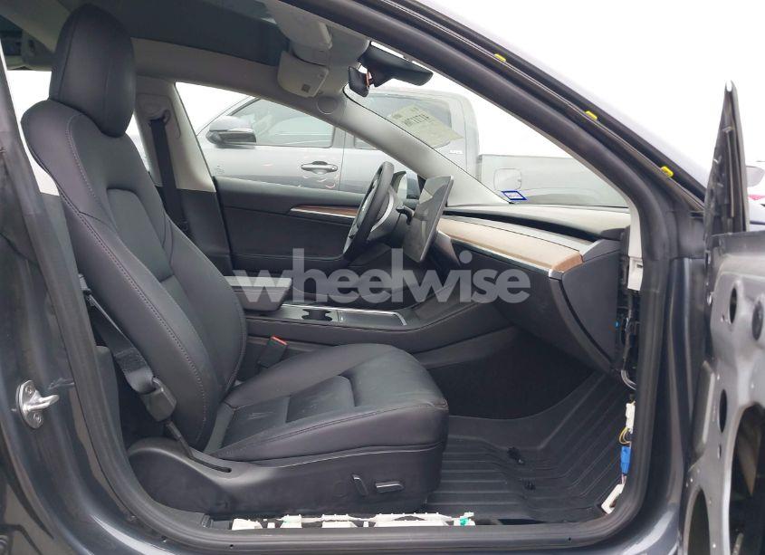 Photo 5 of 2022 Tesla Model 3 PERFORMANCE DUAL MOTOR ALL-WHEEL DRIVE (VIN 5YJ3E1EC9NF130410)