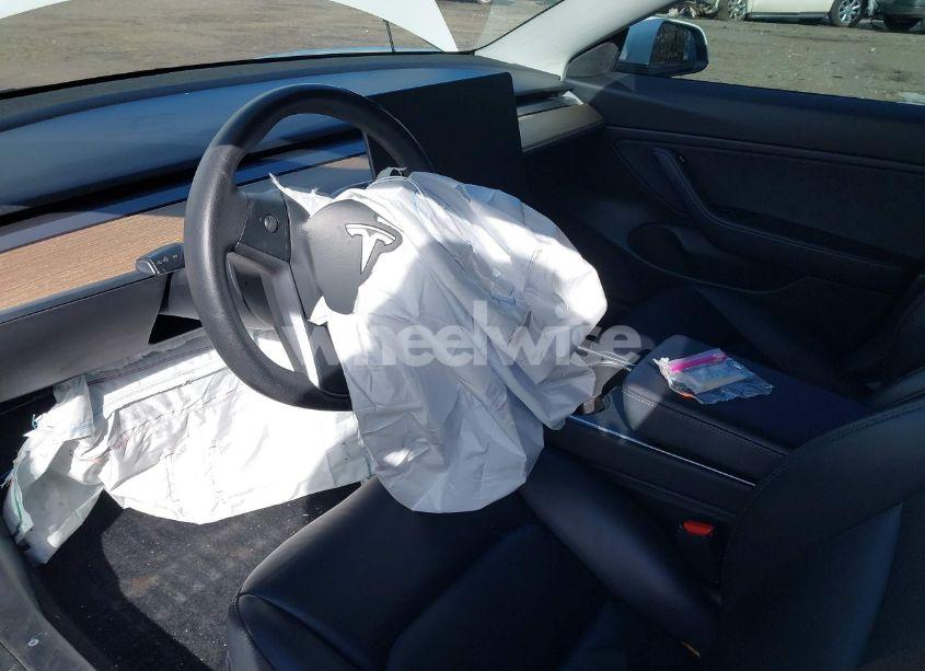 Photo 5 of 2020 Tesla Model 3 PERFORMANCE DUAL MOTOR ALL-WHEEL DRIVE (VIN 5YJ3E1ECXLF791814)