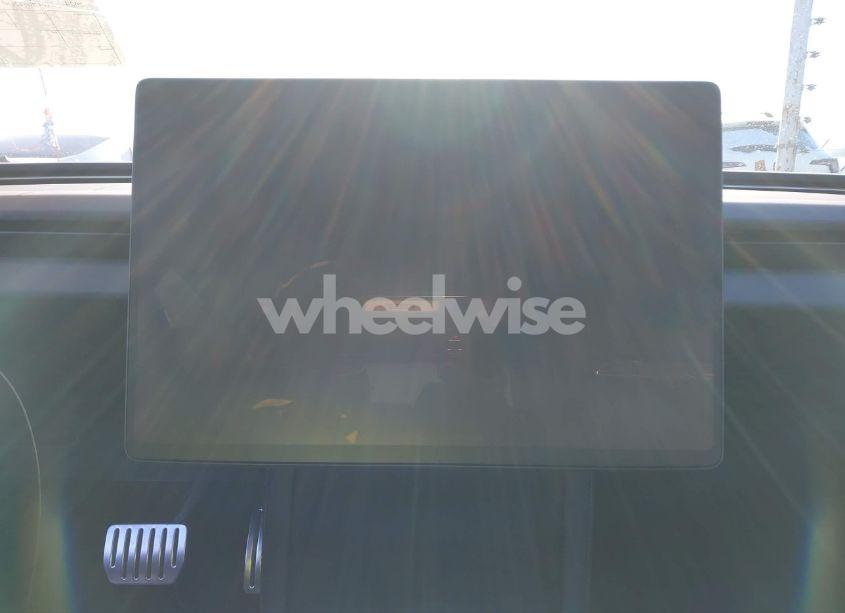 Photo 7 of 2024 Tesla Model 3 PERFORMANCE ALL-WHEEL DRIVE (VIN 5YJ3E1ET2RF912120)