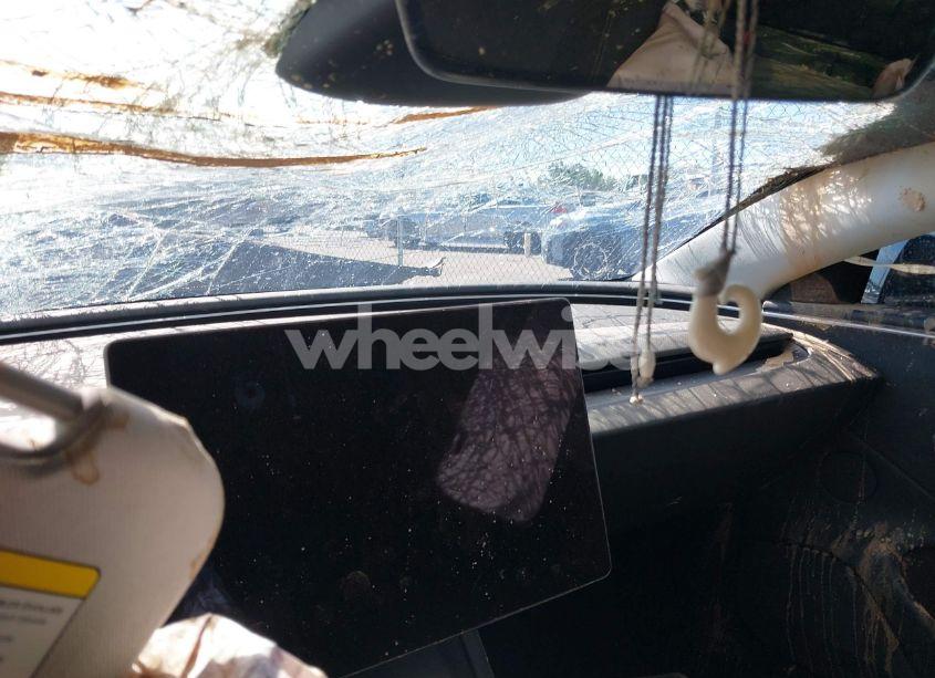 Photo 15 of 2024 Tesla Model 3 PERFORMANCE ALL-WHEEL DRIVE (VIN 5YJ3E1ET3RF789461)