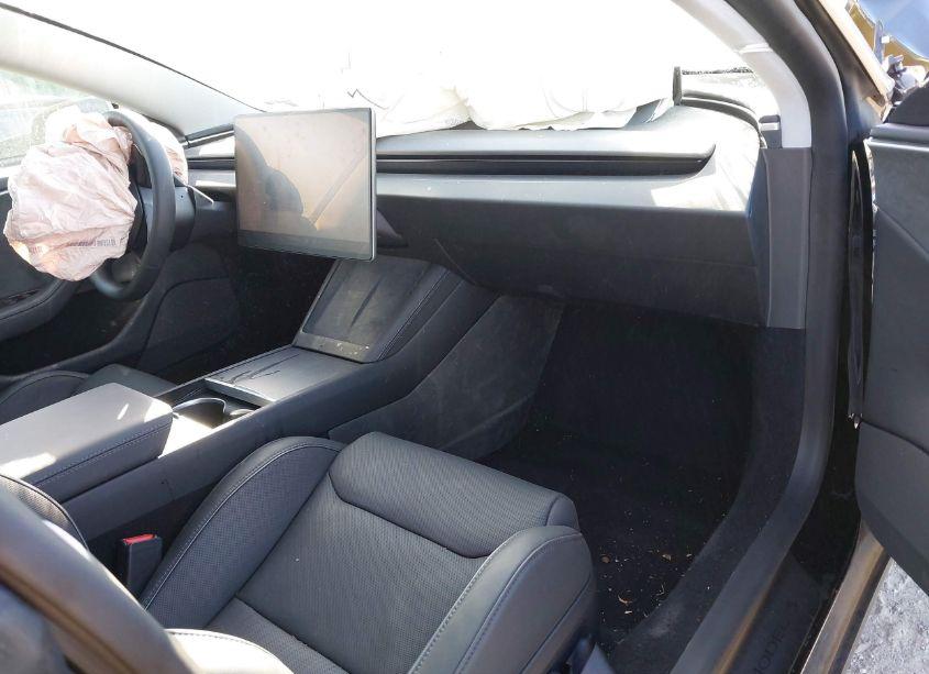 Photo 5 of 2024 Tesla Model 3 PERFORMANCE ALL-WHEEL DRIVE (VIN 5YJ3E1ET5RF828356)