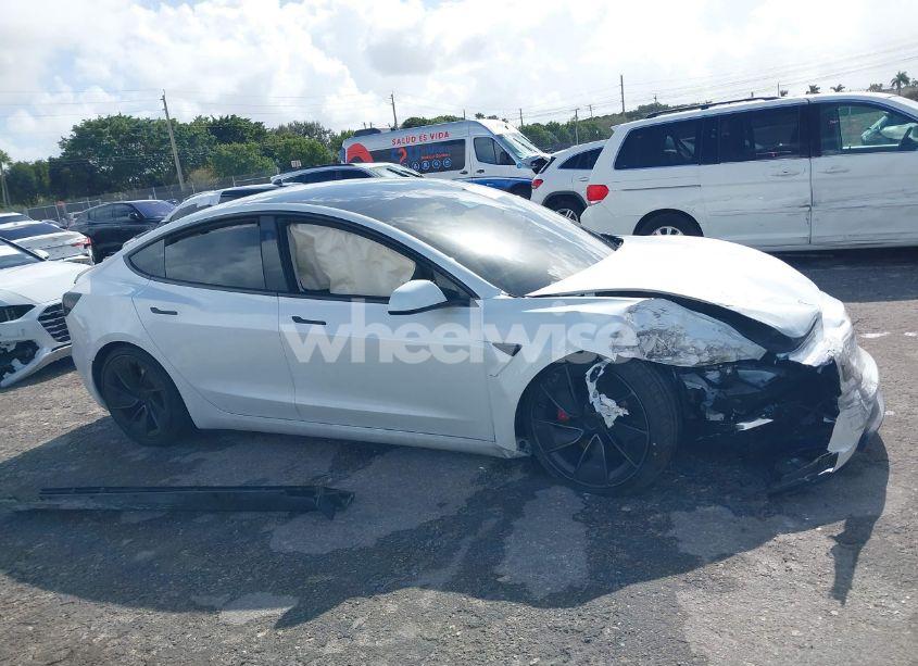 Photo 14 of 2024 Tesla Model 3 PERFORMANCE ALL-WHEEL DRIVE (VIN 5YJ3E1ET7RF801529)