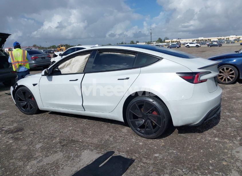 Photo 15 of 2024 Tesla Model 3 PERFORMANCE ALL-WHEEL DRIVE (VIN 5YJ3E1ET7RF801529)