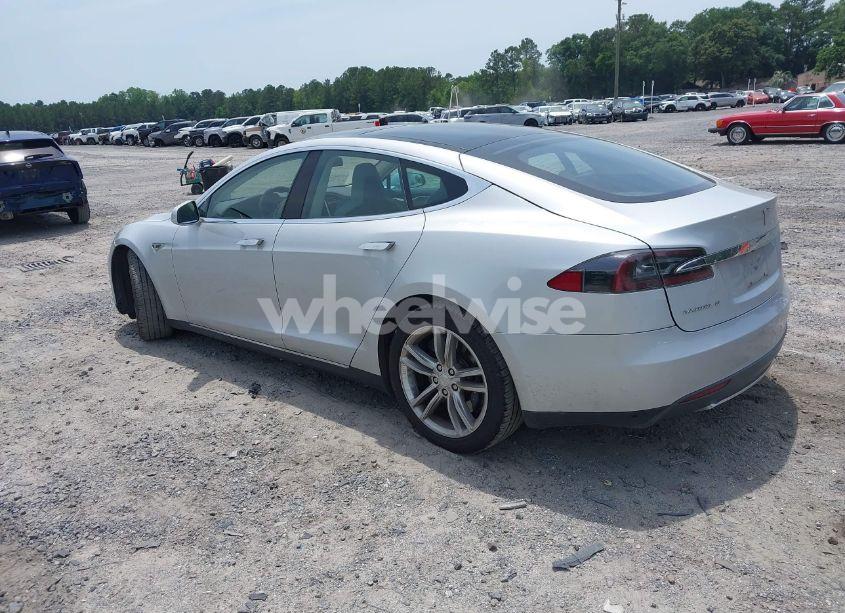 Photo 3 of 2013 Tesla Model S (VIN 5YJSA1AC4DFP10224)