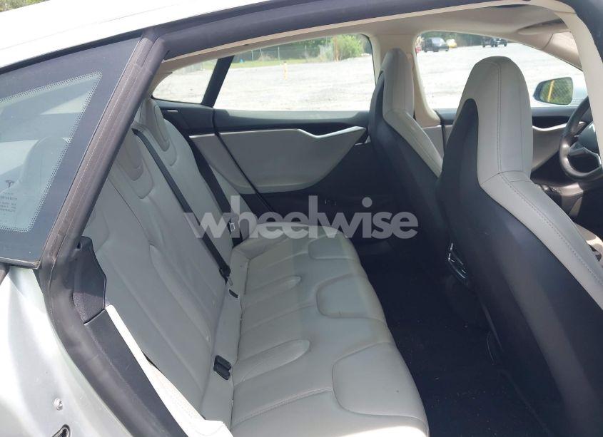 Photo 8 of 2013 Tesla Model S (VIN 5YJSA1AC4DFP10224)