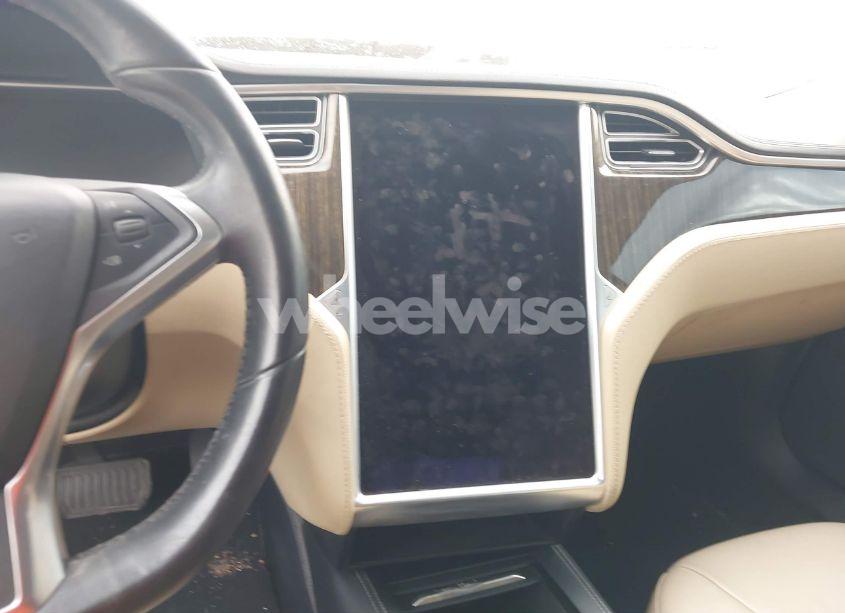 Photo 18 of 2013 Tesla Model S (VIN 5YJSA1AC7DFP10914)