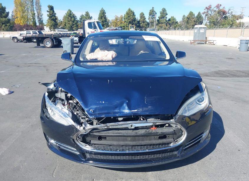 Photo 13 of 2013 Tesla Model S (VIN 5YJSA1CG0DFP09345)