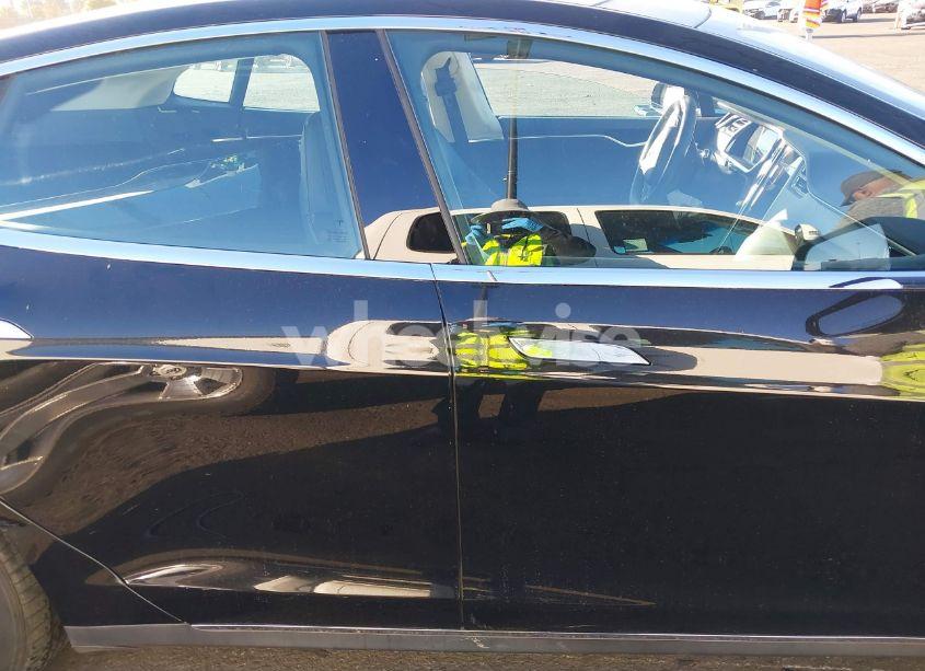 Photo 14 of 2013 Tesla Model S (VIN 5YJSA1CG0DFP09488)