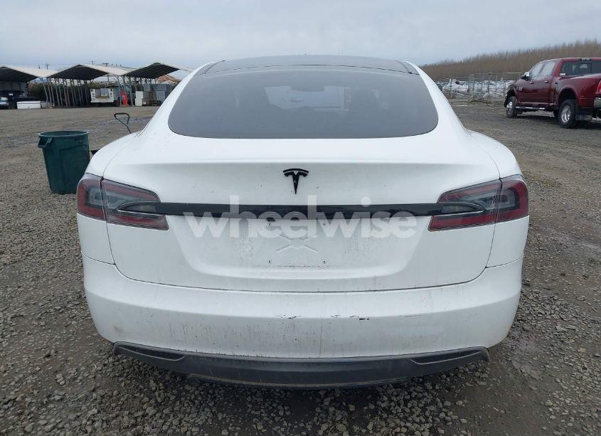 Photo 16 of 2013 Tesla Model S (VIN 5YJSA1CG3DFP16662)