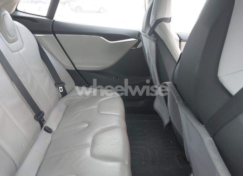 Photo 8 of 2013 Tesla Model S (VIN 5YJSA1CG3DFP28908)