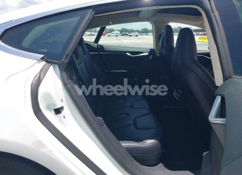 Photo 8 of 2013 Tesla Model S (VIN 5YJSA1CG4DFP21658)