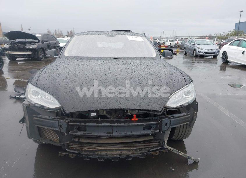 Photo 13 of 2013 Tesla Model S (VIN 5YJSA1CN0DFP20053)