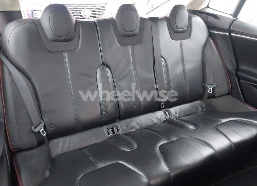 Photo 8 of 2013 Tesla Model S (VIN 5YJSA1CN0DFP20053)