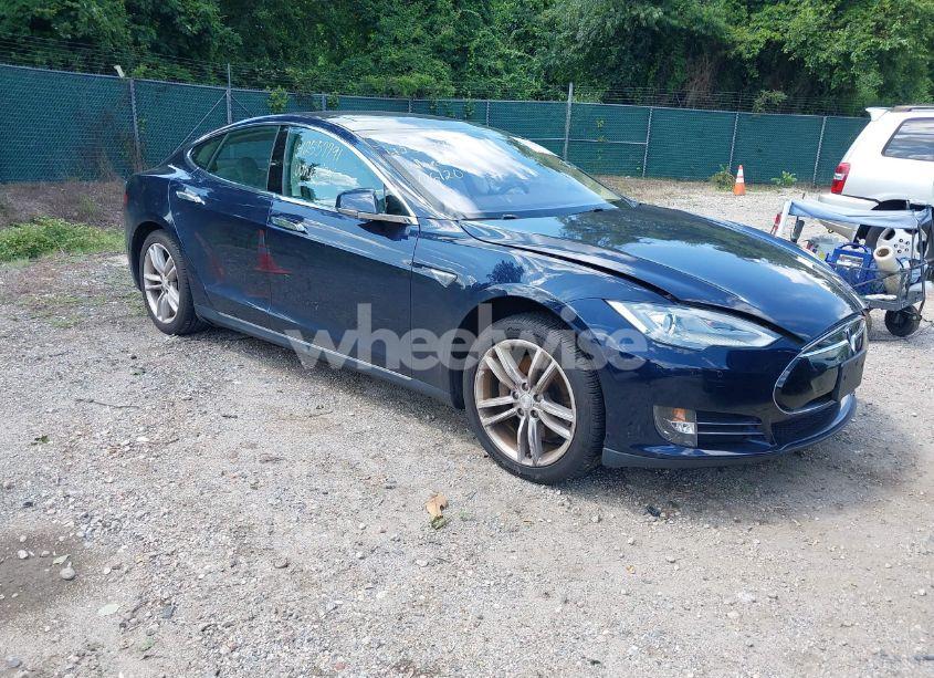 2013 Tesla Model S (VIN 5YJSA1CN0DFP21851) main photo