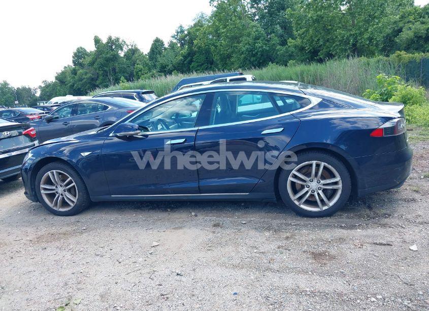 Photo 15 of 2013 Tesla Model S (VIN 5YJSA1CN0DFP21851)