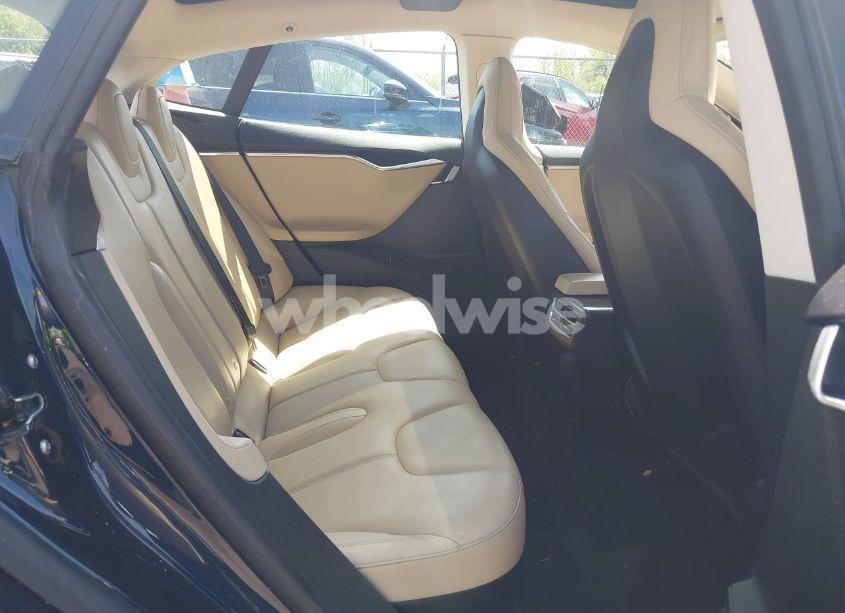 Photo 8 of 2013 Tesla Model S (VIN 5YJSA1CN5DFP20579)