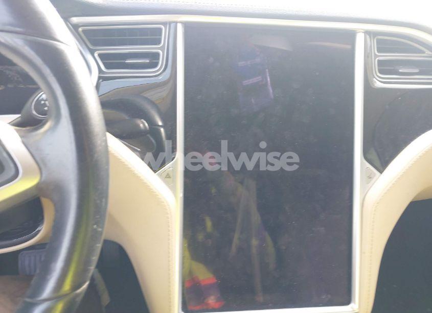 Photo 16 of 2013 Tesla Model S (VIN 5YJSA1CN6DFP25709)