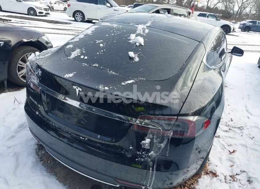 Photo 4 of 2013 Tesla Model S (VIN 5YJSA1CN6DFP25709)