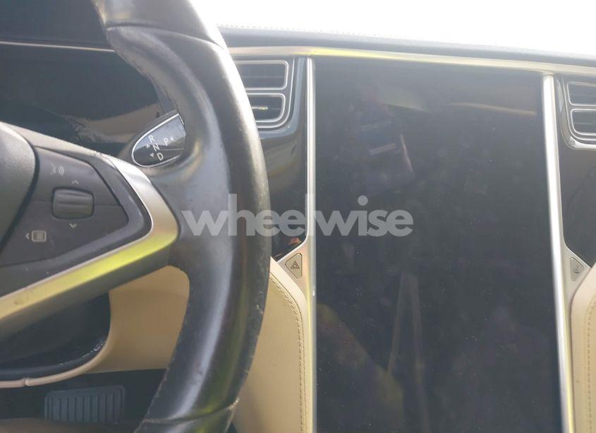 Photo 7 of 2013 Tesla Model S (VIN 5YJSA1CN6DFP25709)