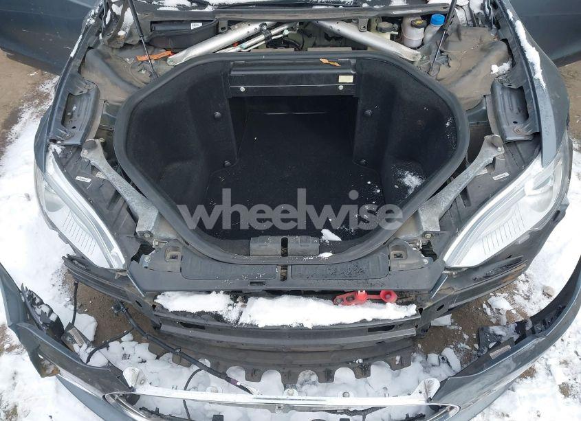 Photo 10 of 2013 Tesla Model S (VIN 5YJSA1CN6DFP26763)