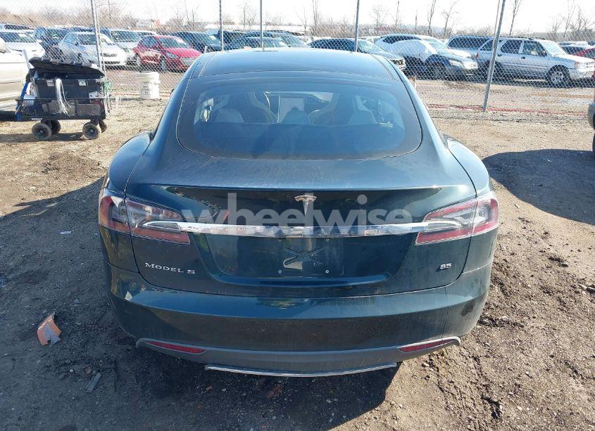 Photo 15 of 2013 Tesla Model S (VIN 5YJSA1CN7DFP26335)