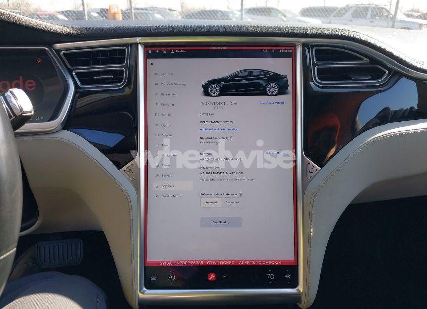 Photo 17 of 2013 Tesla Model S (VIN 5YJSA1CN7DFP26335)