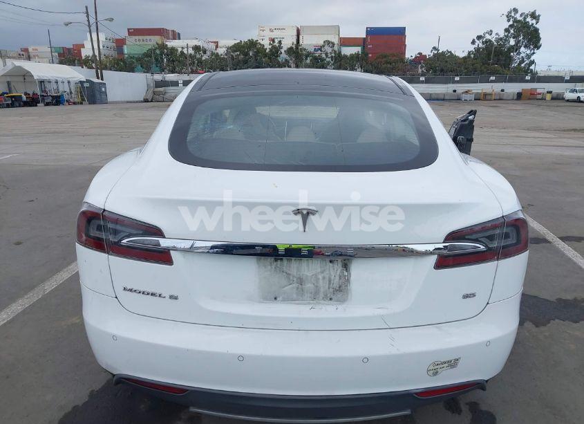 Photo 16 of 2013 Tesla Model S (VIN 5YJSA1CN8DFP22455)