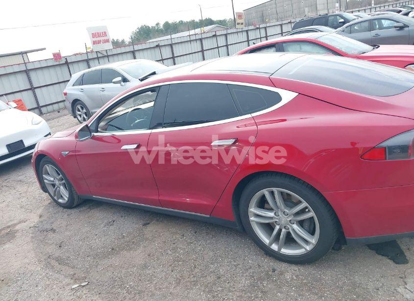 Photo 14 of 2013 Tesla Model S (VIN 5YJSA1CN9DFP09973)