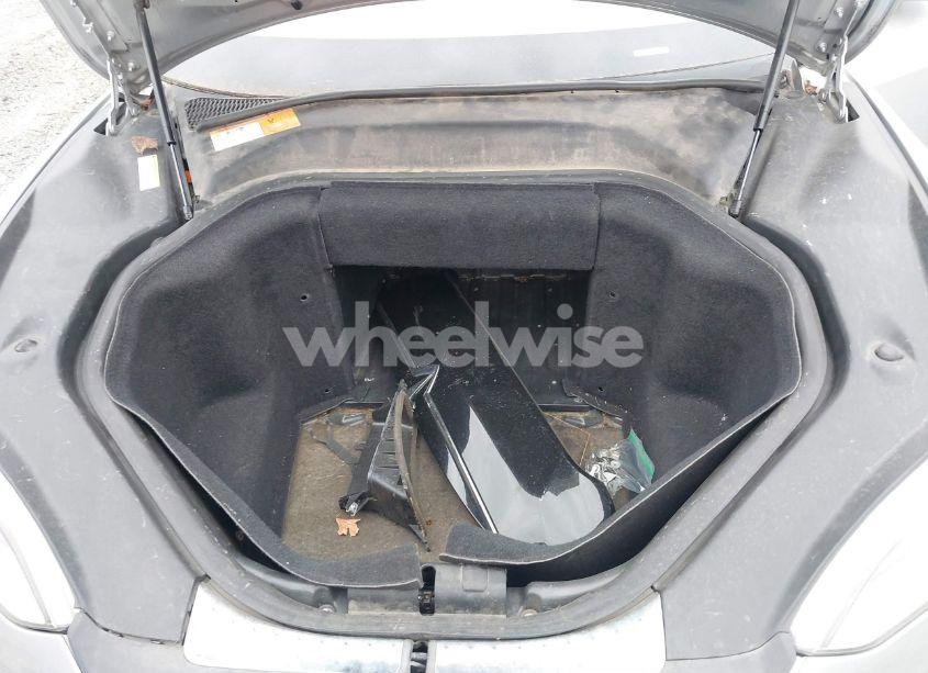 Photo 10 of 2013 Tesla Model S (VIN 5YJSA1CNXDFP05737)