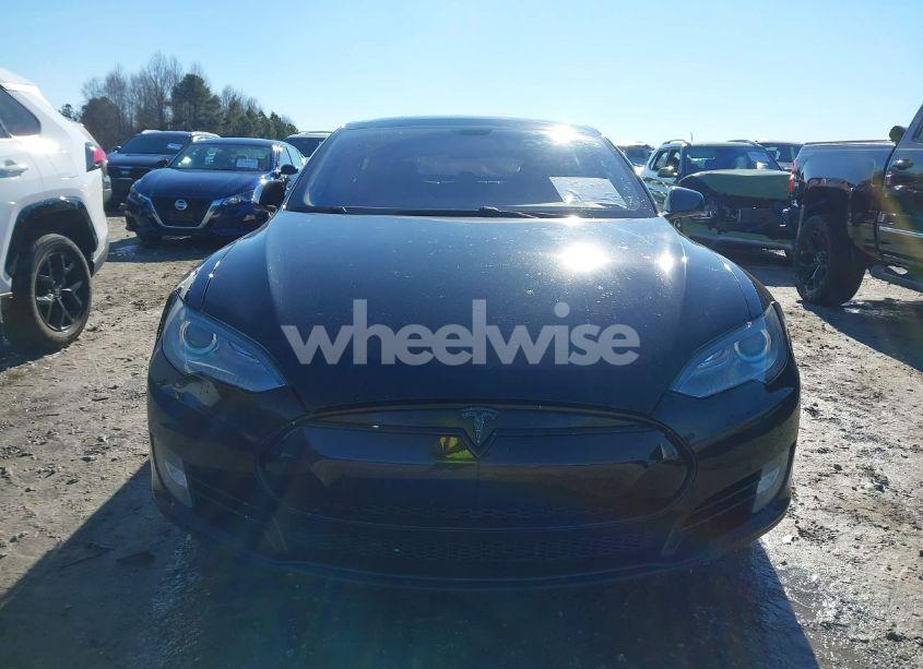 Photo 11 of 2013 Tesla Model S (VIN 5YJSA1CNXDFP18925)