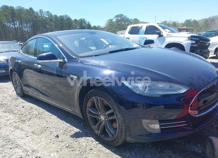 2013 Tesla Model S (VIN 5YJSA1CNXDFP20609) main photo