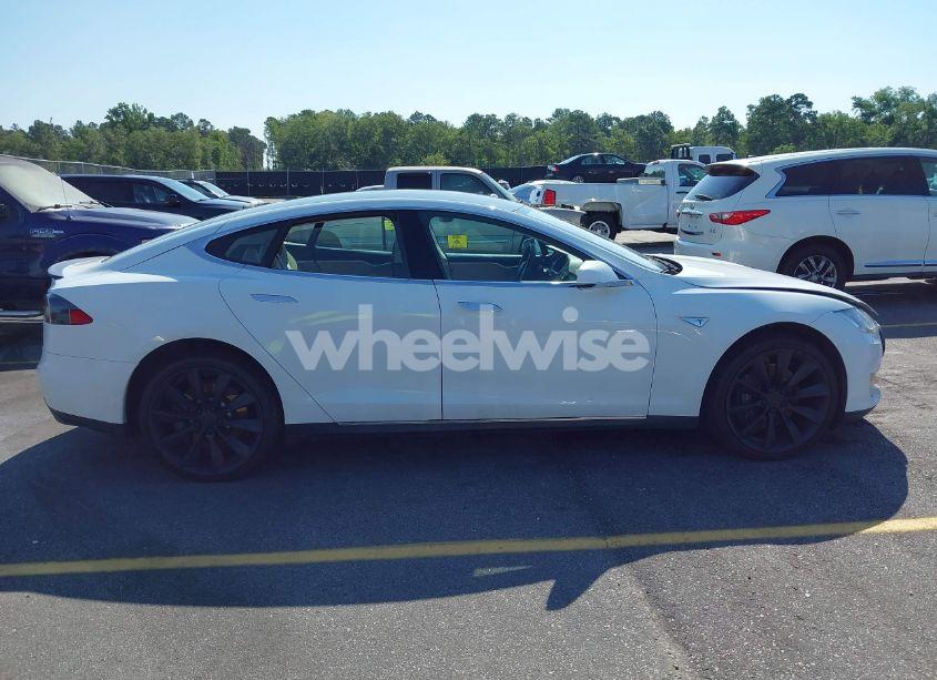Photo 13 of 2013 Tesla Model S PERFORMANCE (VIN 5YJSA1CP1DFP06681)