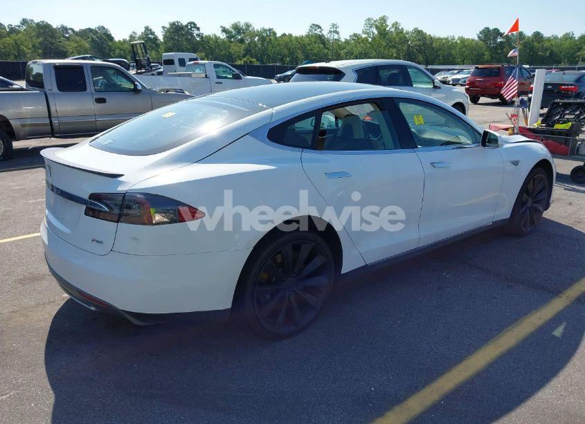 Photo 4 of 2013 Tesla Model S PERFORMANCE (VIN 5YJSA1CP1DFP06681)