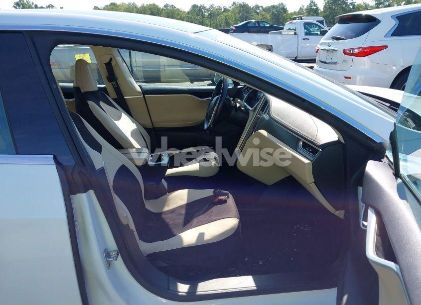 Photo 5 of 2013 Tesla Model S PERFORMANCE (VIN 5YJSA1CP1DFP06681)