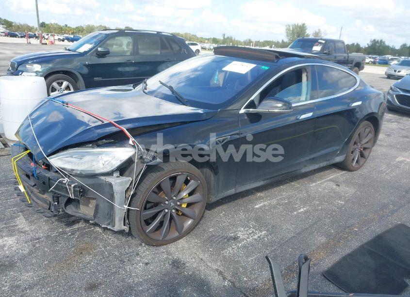 Photo 2 of 2013 Tesla Model S PERFORMANCE (VIN 5YJSA1CP2DFP13364)