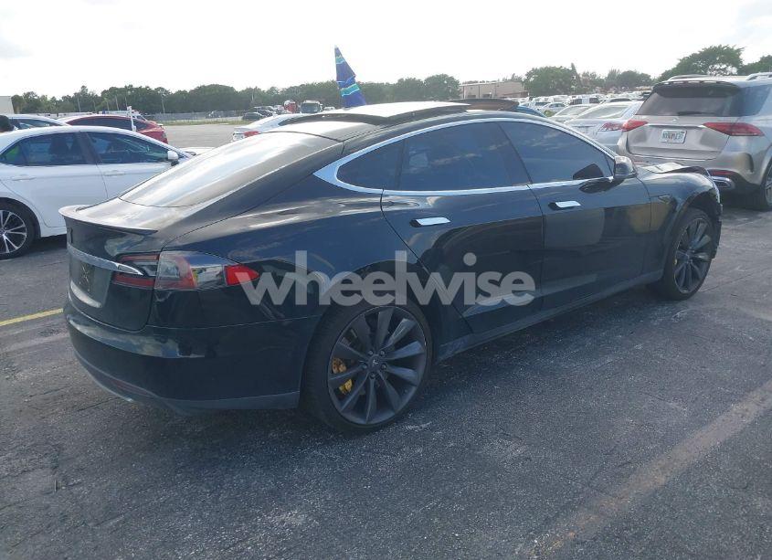 Photo 4 of 2013 Tesla Model S PERFORMANCE (VIN 5YJSA1CP2DFP13364)