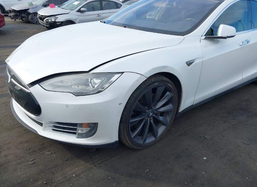 Photo 6 of 2013 Tesla Model S PERFORMANCE (VIN 5YJSA1CP5DFP24939)