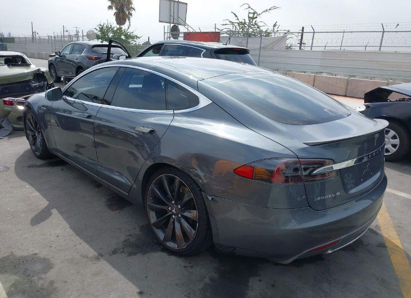 Photo 3 of 2013 Tesla Model S PERFORMANCE (VIN 5YJSA1CP6DFP21905)