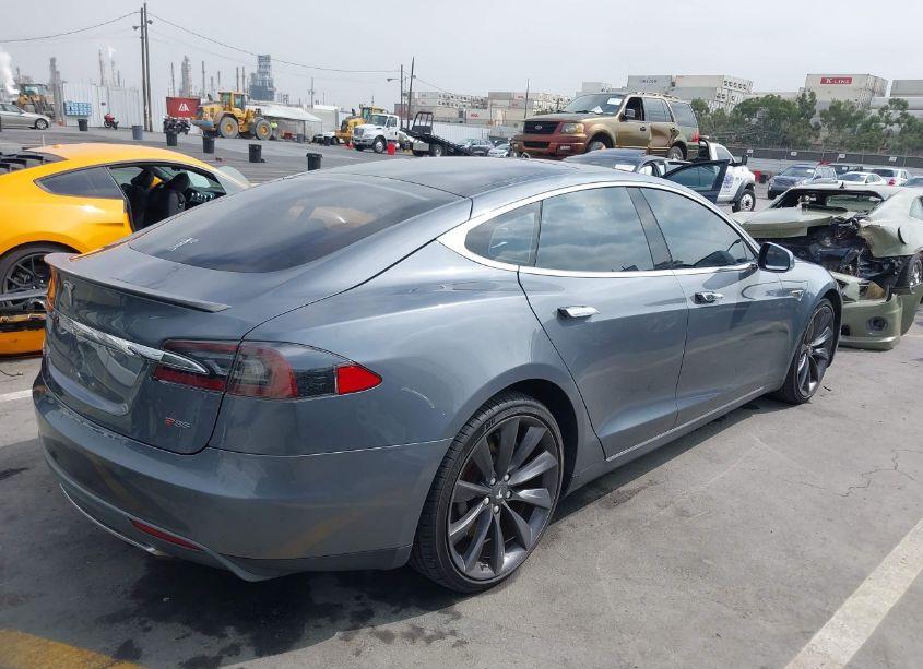 Photo 4 of 2013 Tesla Model S PERFORMANCE (VIN 5YJSA1CP6DFP21905)
