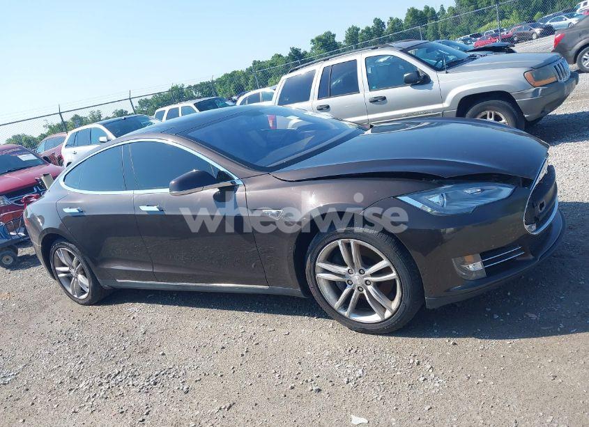 Photo 12 of 2013 Tesla Model S (VIN 5YJSA1DN6DFP03367)