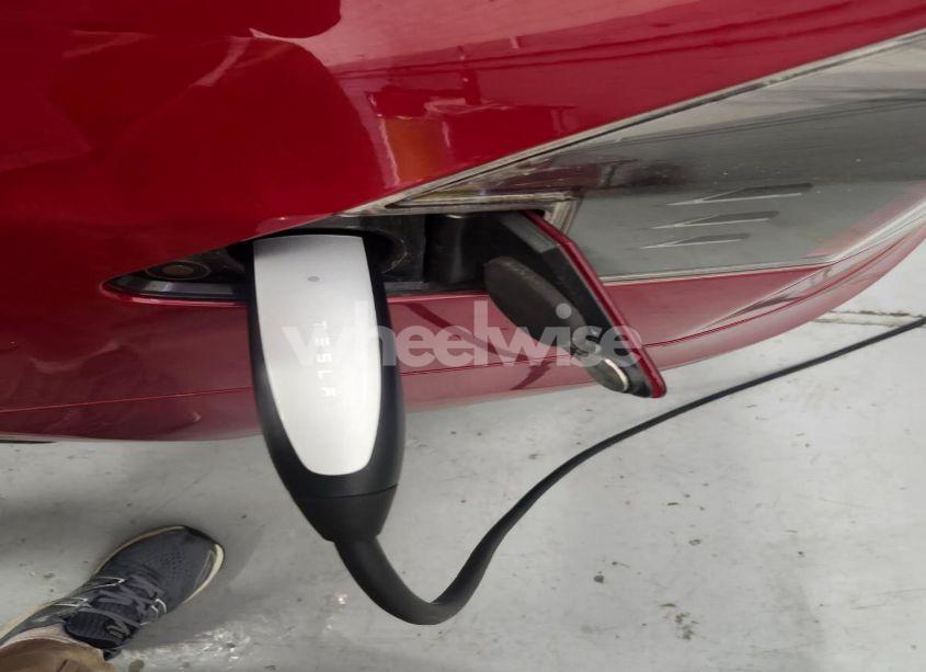 Photo 6 of 2013 Tesla Model S (VIN 5YJSA1DN6DFP26504)